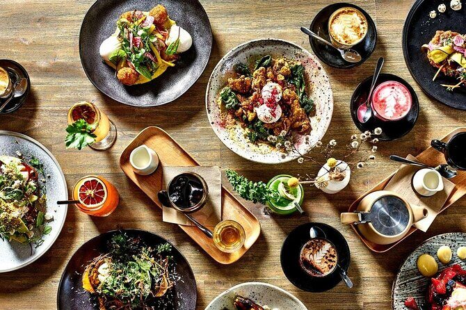 Hunter Valley Romantic Bubbly Breakfast Helicopter Tour from Cessnock - Key Points