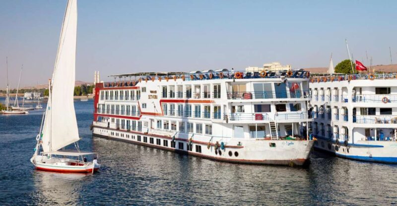 Hurghada: 4 Days Nile Cruise (Fb) With Luxor and Aswan Tours - Itinerary Highlights