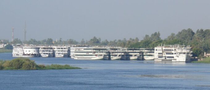 Hurghada: 4 Days Nile Cruise (Fb) With Luxor and Aswan Tours - Group Size Information