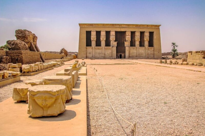 Hurghada: Dendera and Medinet Habu Private Guided Day Tour - Highlights of Dendera