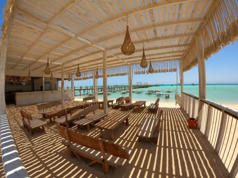 Hurghada: Luxury Cruise Trip to Orange Bay With Lunch - Snorkeling Adventure