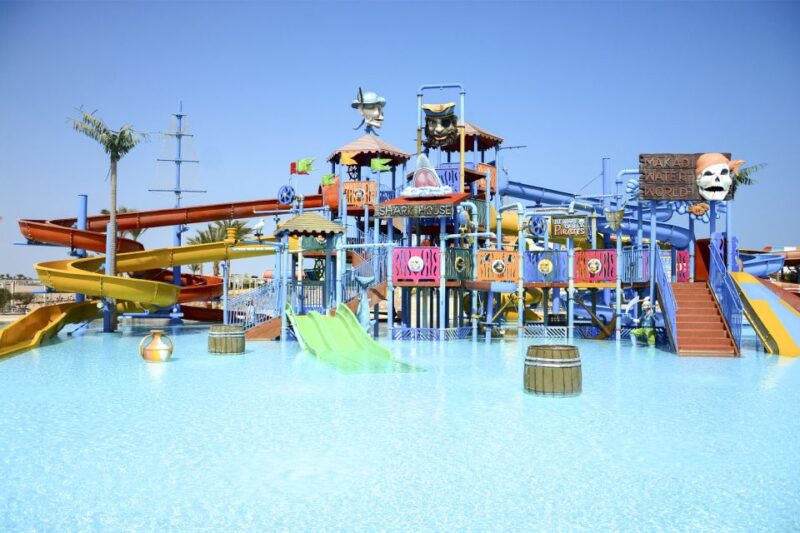 Hurghada: Makadi Water World Ticket With Private Transfer - Transportation Options