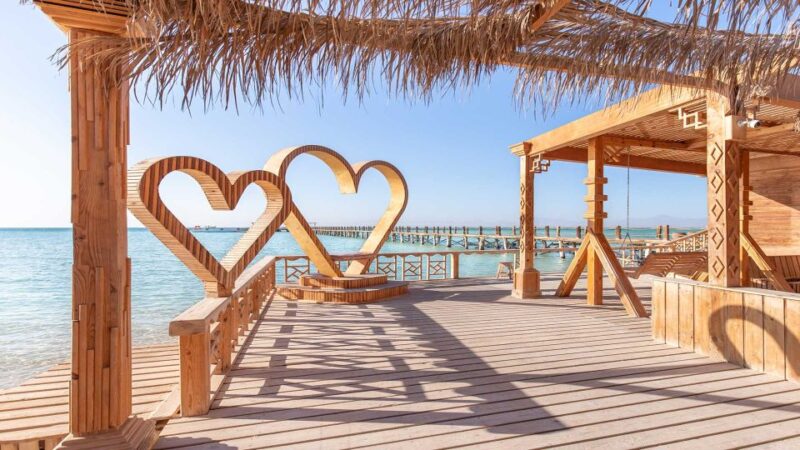 Hurghada: Orange Bay Day Trip With Water Sports and Lunch - Experience and Itinerary