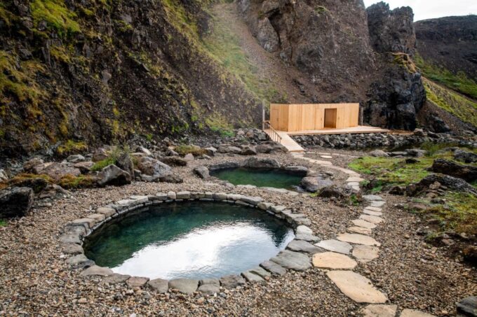 Husafell: Canyon Baths Soak With Short Highlands Hike - Booking and Cancellation Policy