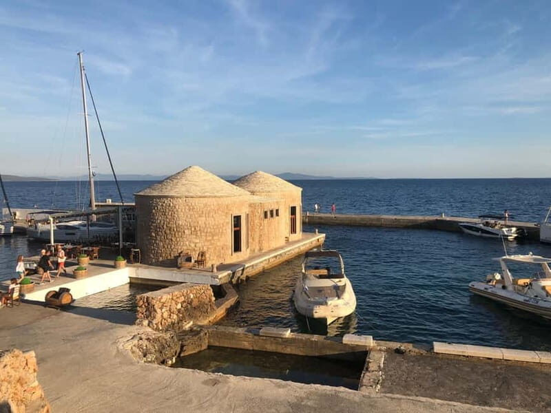 Hvar: Private 7-Hour Speedboat Rental with Skipper - Authentic Experiences and Reviewer Insights