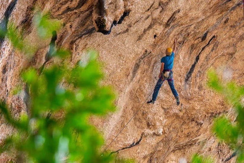 Hvar: Rock Climbing Experience with a World-class Coach - The Value of Expert Coaching