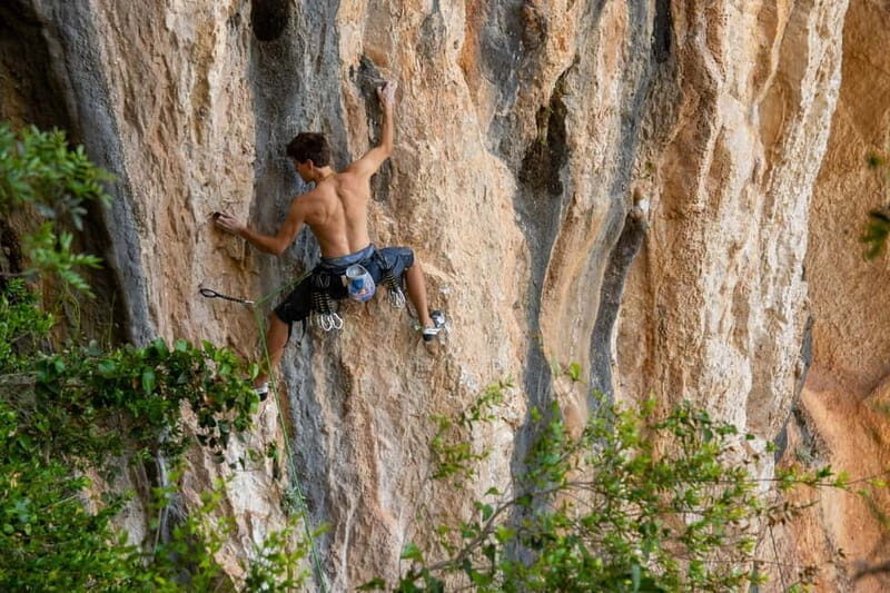 Hvar: Rock Climbing Experience with a World-class Coach - Who Should Book This Tour?