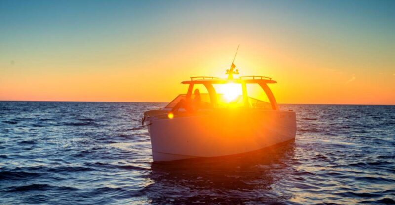 Hvar: Sunset and Pakleni Islands with a Speed Boat - An In-Depth Look at the Experience