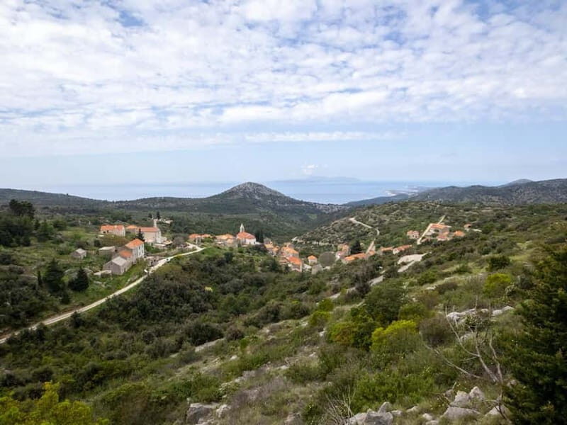 Hvar: Wine Tasting Tour and Island Sightseeing - An In-Depth Look at the Experience