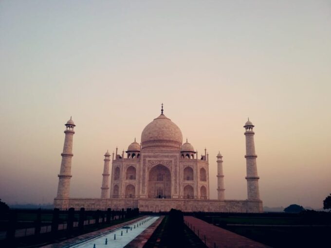 Hyderabad Agra Same Day Private Trip With Return Flights - Guide and Accessibility