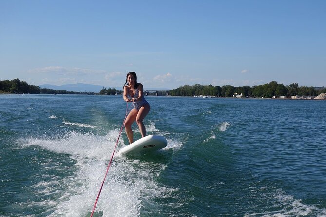 Hydrofoil and Surfing on the Rhine Behind a Motorboat - Customer Reviews