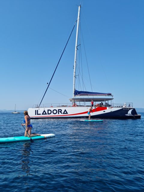 Hyères: Afternoon Cruise Along the Hyères Coastline - Enjoying the Catamaran Experience