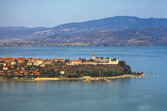 I Am Italian! Lunch and Cooking Demo in the Umbria Region, Full Day From Florence - Transportation and Guide