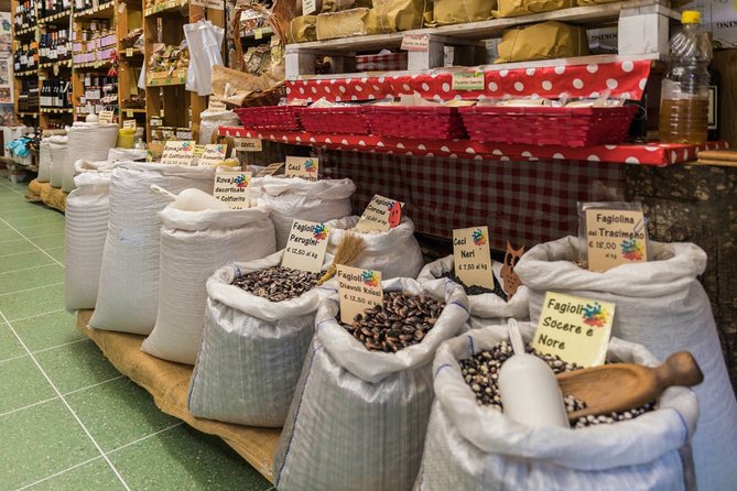 I Am Italian! Lunch and Cooking Demo in the Umbria Region, Full Day From Florence - Exploring Umbria