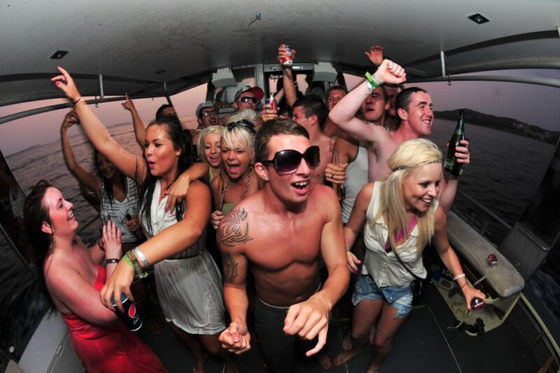 Ibiza: 3-Hour Private Sunset Boat Cruise for Large Groups - Highlights of the Experience