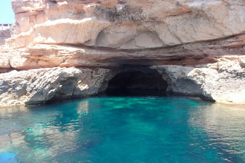 Ibiza: Beaches and Caves Instagram Boat Tour - Itinerary