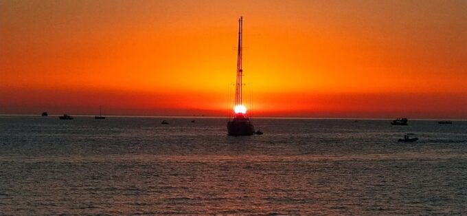 Ibiza: Beaches and Caves Instagram Boat Tour - Customer Reviews