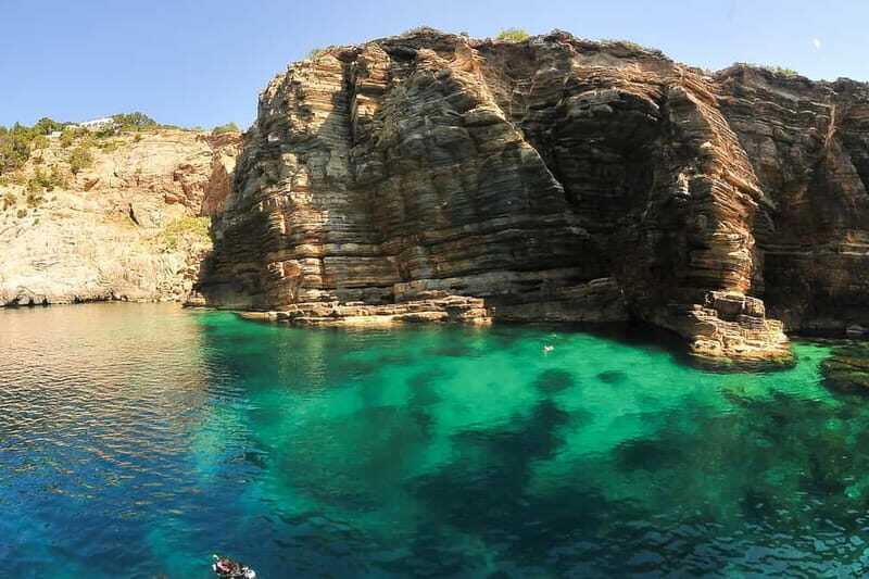 Ibiza: Beaches and Caves Instagram try-Snorkel experience - Who Should Book This Tour?