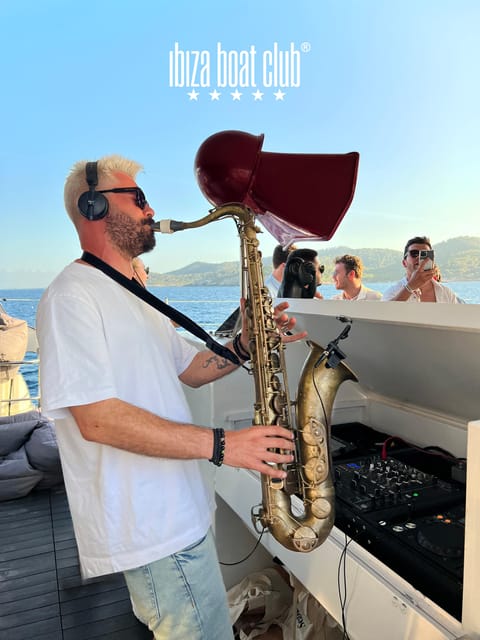 Ibiza: Bottomless Brunch at Ibiza Boat Club With Drinks & DJ - Frequently Asked Questions