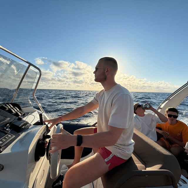 Ibiza: Capelli 775 Private South Coast Highlights Boat Tour - About the Boat and Captains