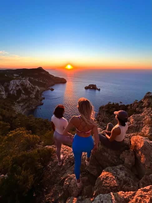 Ibiza: Hike to the most secret spots - FAQ