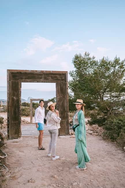 Ibiza: Salt Beds, Es Vedra & Time and Space Half-Day Tour - The Guide and the Experience: What’s the Reality?