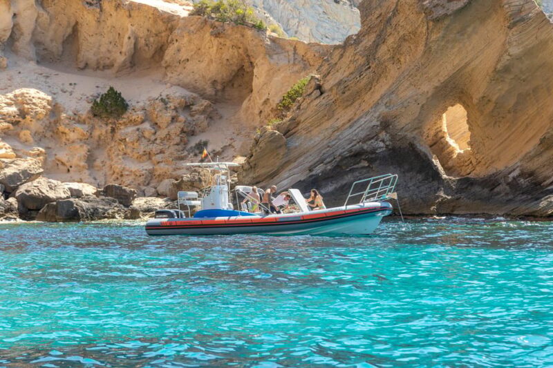 Ibiza: Speed Boat Excursion to Atlantis & Es Vedra W/Snorkel - Exploring Es Vedrà and Atlantis