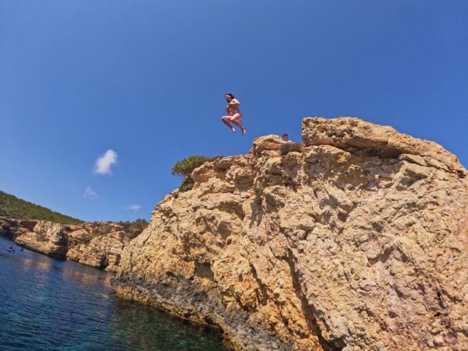 Ibiza: Stand-Up Paddle Boarding Trip to Secret Caves - Photographic Opportunities