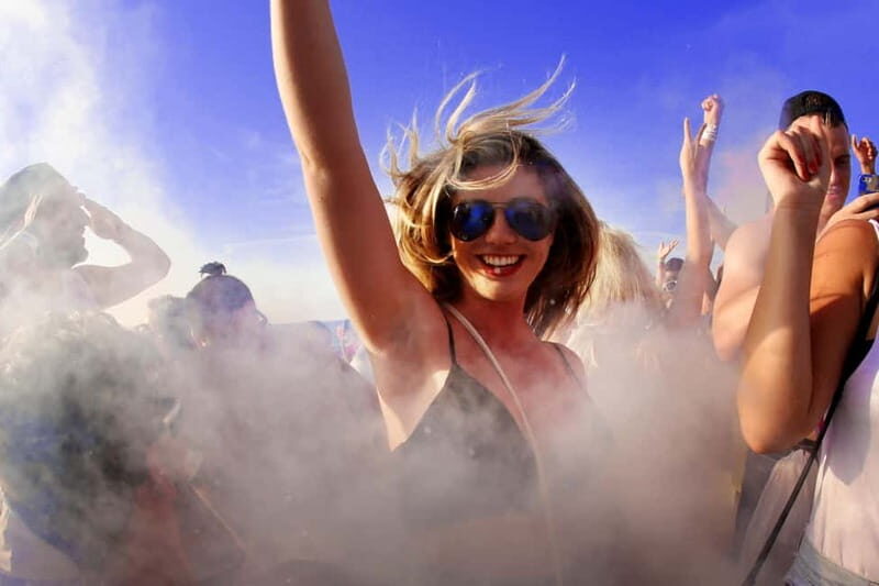 Ibiza Sunset Boat Party with 3hrs Open Bar + 3 Club Entries - How the Itinerary Flows
