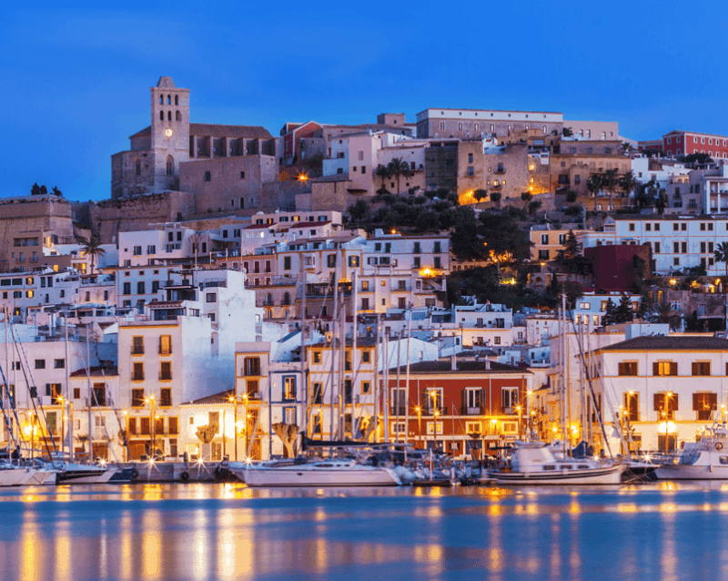 Ibiza: Sunset Boat Tour With Water Sports, Open Bar & Tapas - Itinerary and Highlights