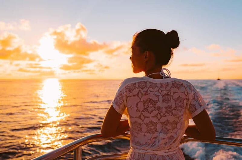 Ibiza: Sunset Private Sailboat with Tapas & Premim Open Bar - Scenic Stops and Water Activities