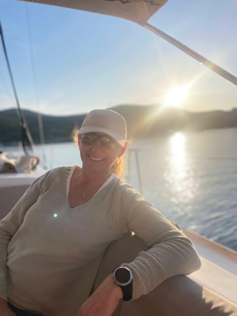 Ibiza: Sunset Sailing Tour With Wine - Itinerary and Experience