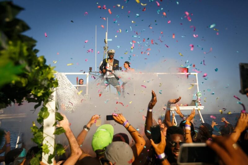 Ibiza Unlimited Drinks Boat Party + Pre Pool Party - Key Points