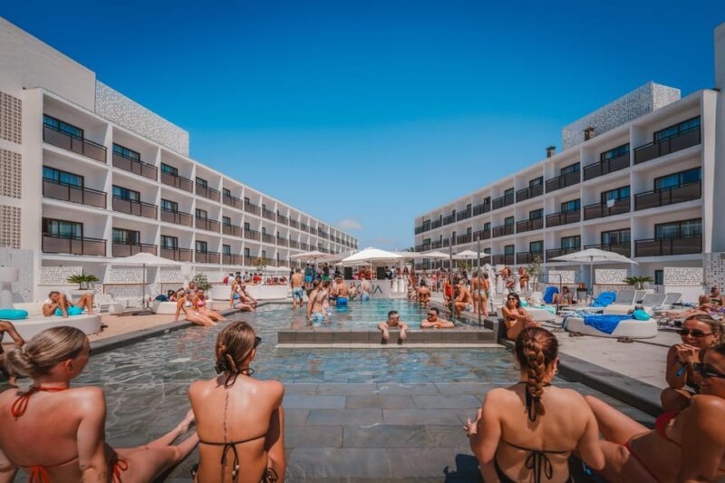 Ibiza Unlimited Drinks Boat Party + Pre Pool Party - Customer Feedback