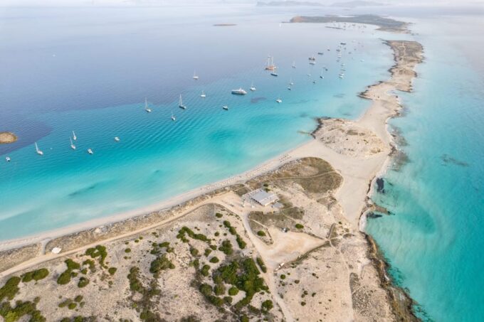 Ibiza: VIP Boat Tour to Formentera With Sports and Option of Paella and Drinks - Sightseeing Cruise