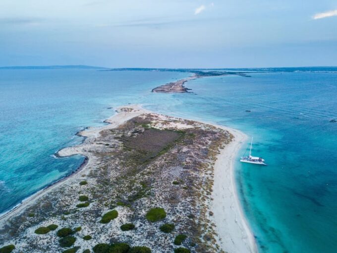 Ibiza: VIP Boat Tour to Formentera With Sports and Option of Paella and Drinks - Espalmador