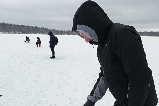 Ice fishing experience with Backpacker Helsinki Tour - A Full Breakdown of the Ice Fishing Tour