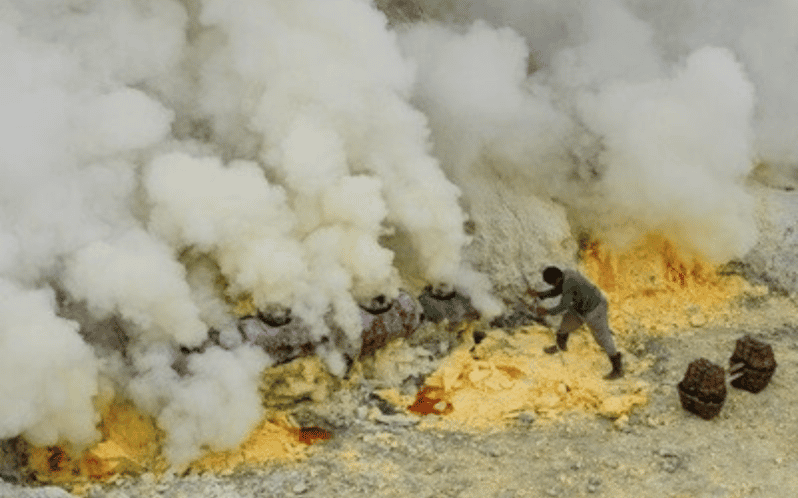 Ijen Crater : Midnight Trip From Bali - Good To Know