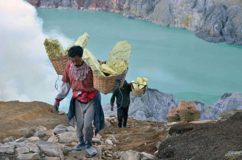Ijen Sunrise Tour from Banyuwangi - A Closer Look at the Ijen Sunrise Tour