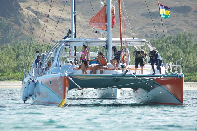 Ilot Gabriel Catamaran Cruise in Mauritius - Customer Reviews