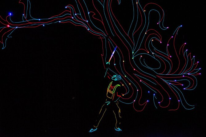 Iluminate at the STRAT Hotel and Casino - Immersive Musical Experience