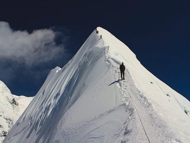 Imja Tse(Island Peak) Peak Climbing - Key Points