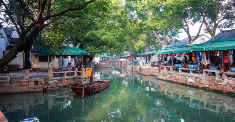 Immerse in Suzhou & Tongli: Private Day Trip - Discover Tongli Water Town