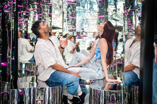 Immersive Bar Experience and Drinks - Key Points