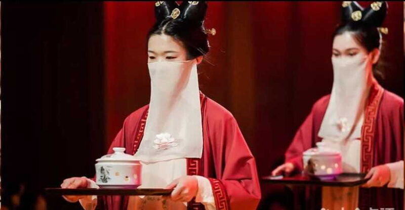 Imperial Banquet Experience and Traditional Tea Ceremony - Practical Tips for Your Evening