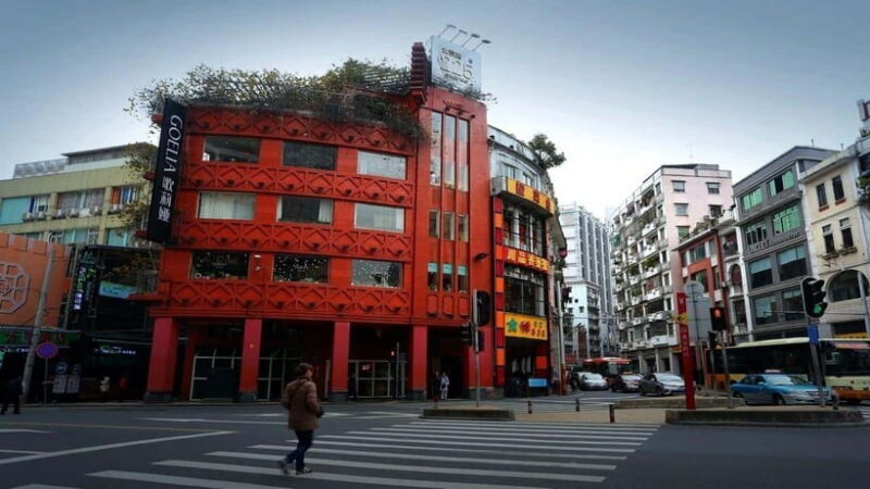 "Impressions of Guangzhou" Cultural Double-Decker Bus - Authenticity and Traveler Feedback