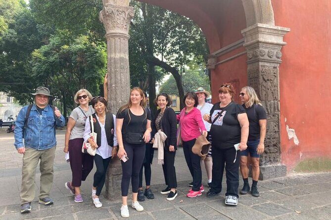 In the Footsteps of Frida Kahlo and Diego: Coyoacan and San Angel - What This Tour Offers: A Deep Dive into Coyoacán and San Ángel