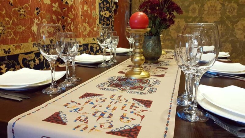 In Yerevan: Discover the Artistry of Armenian Carpet Weaving - Introduction: An Authentic Armenian Craft Experience