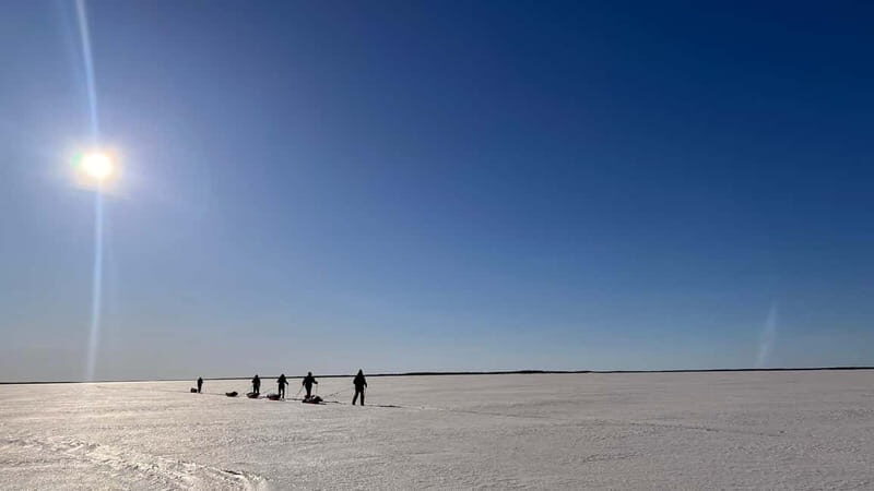 Inari: 5-Day Skiing Adventure Across Inari Lake - The Accommodation and Meals