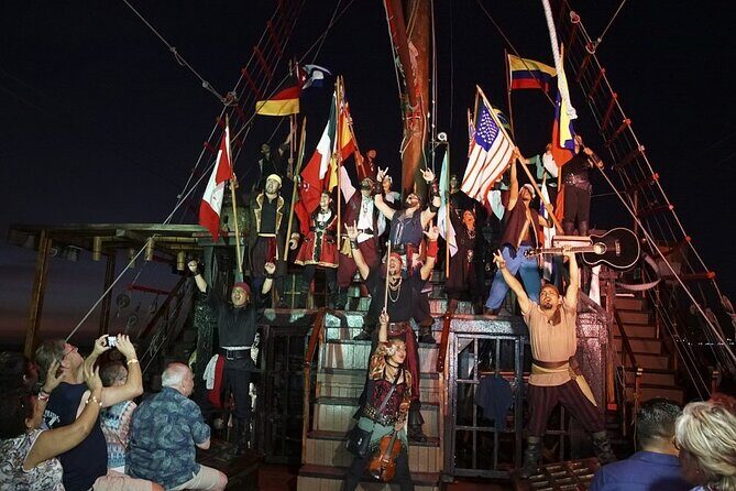 Incredible Nightly Pirate Show in the Bay of Puerto Vallarta - Practical Details and Tips